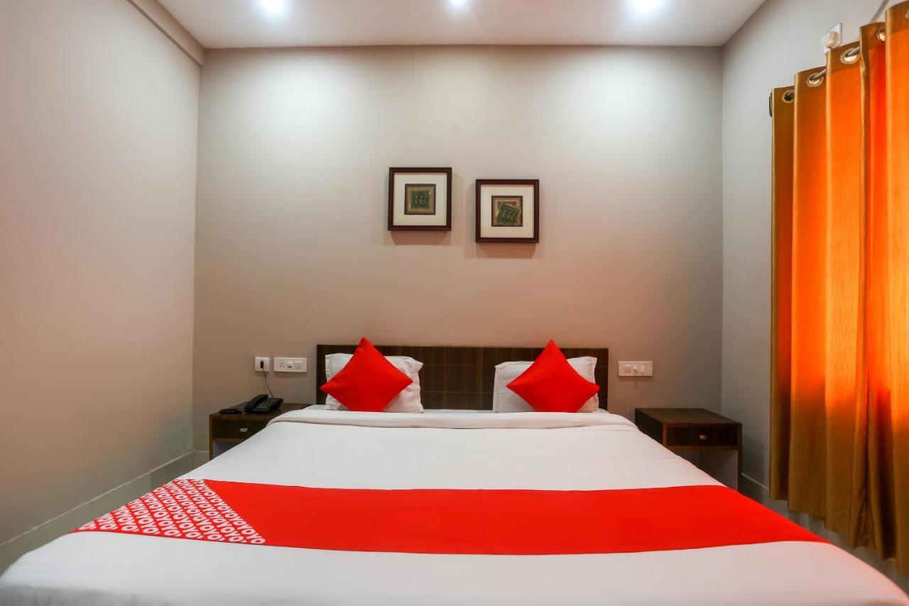 Oyo 61586 Hotel Narmada Bhavan Purí Exteriér fotografie