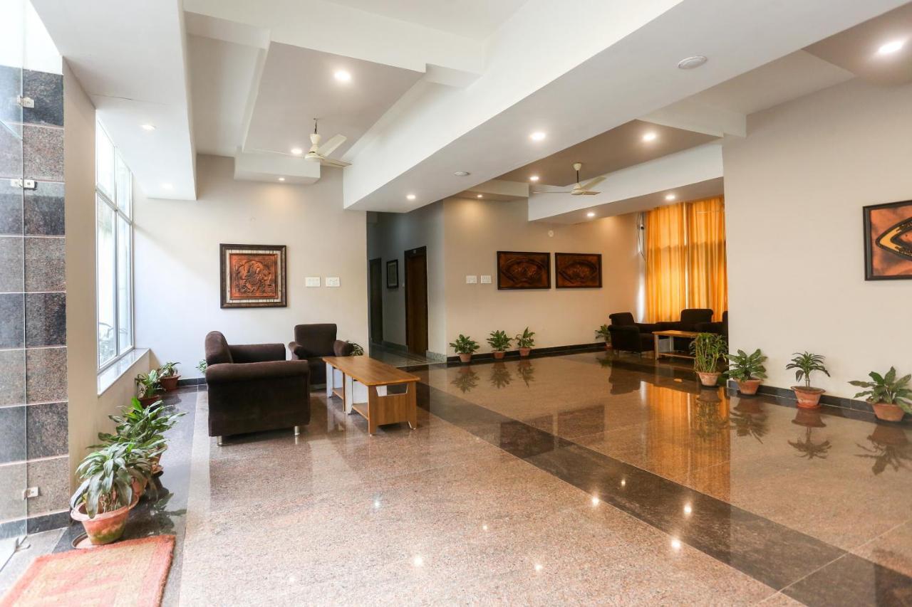 Oyo 61586 Hotel Narmada Bhavan Purí Exteriér fotografie